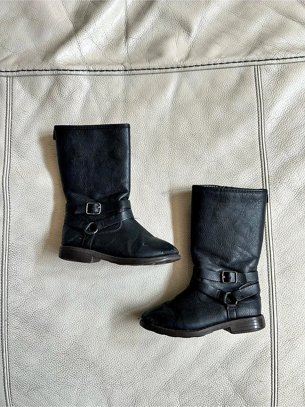 Girls Carter's Black Buckle Boots, Size US 11